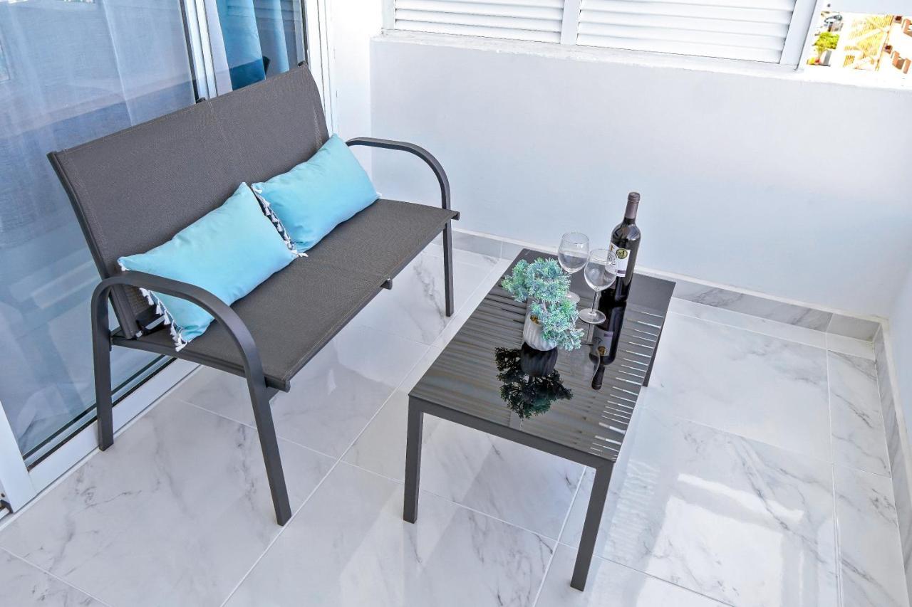 Modern Studio With A Sea View And Pool Access Ponderosa 801 Playa de las Américas Dış mekan fotoğraf