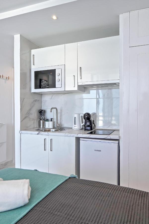 Modern Studio With A Sea View And Pool Access Ponderosa 801 Playa de las Américas Dış mekan fotoğraf